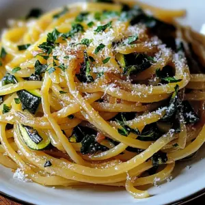 Irresistible Caramelized Onions and Zucchini Pasta Recipe