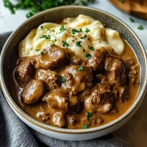 Slow Cooker Beef Stroganoff