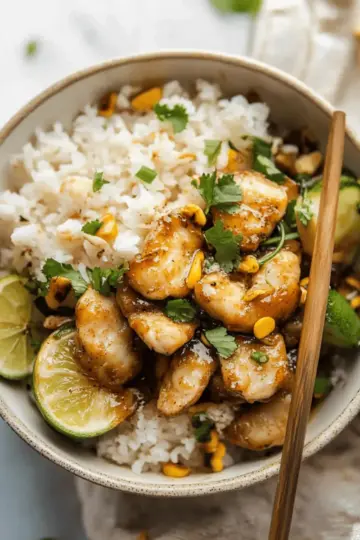 Honey Sesame Chicken Meal Prep Bowls