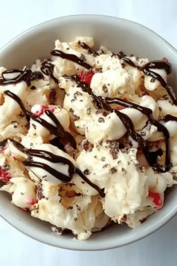 Peppermint Bark Popcorn